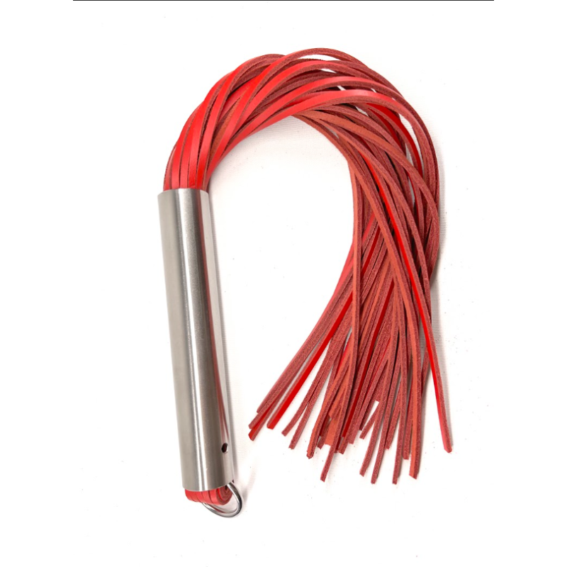 Martinet homme rouge manche métal laniéres en cuir DOUX  - The Sinners - BDSM